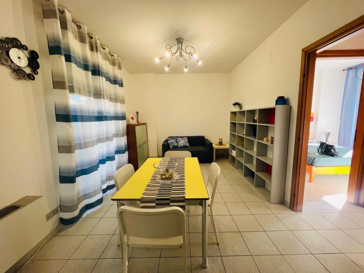 Casa Vacanze • Marina *